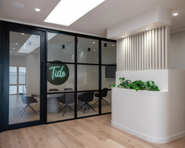 Tide Head Office project photograph 5