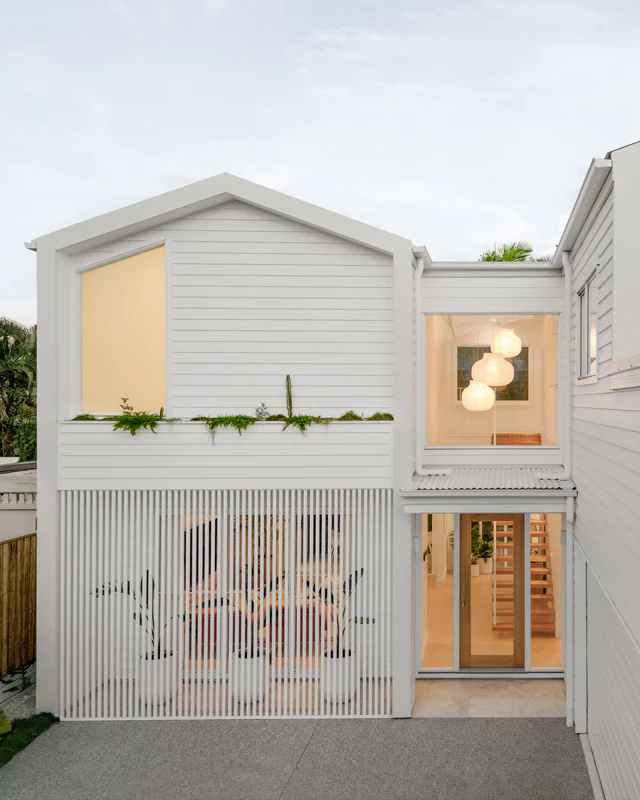 Bulimba Luxury New Build Home project photograph 3
