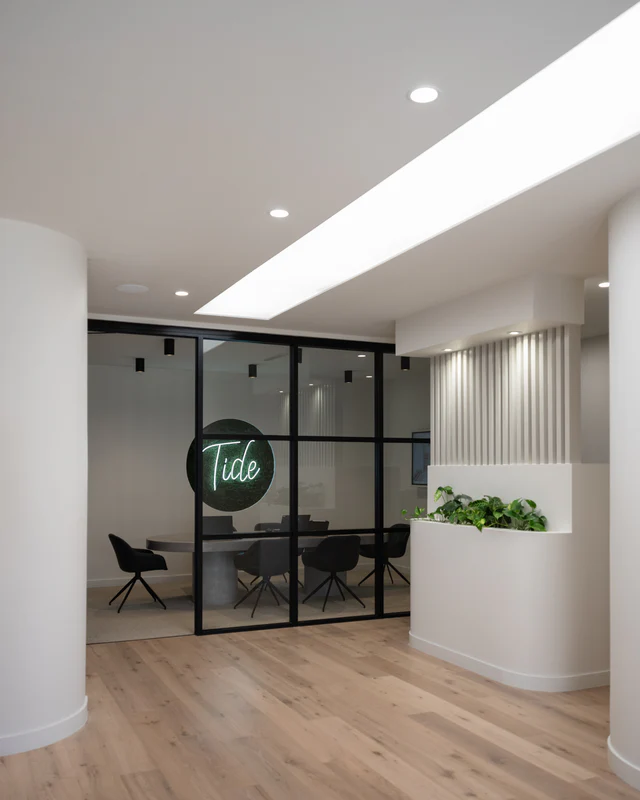 Tide Head Office project photograph 9