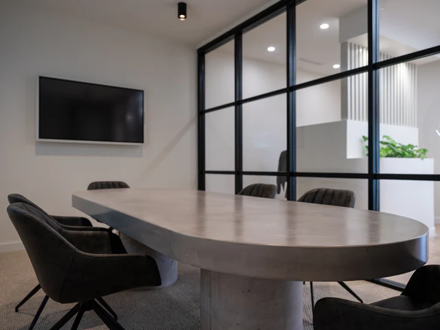 Tide Head Office project photograph 6
