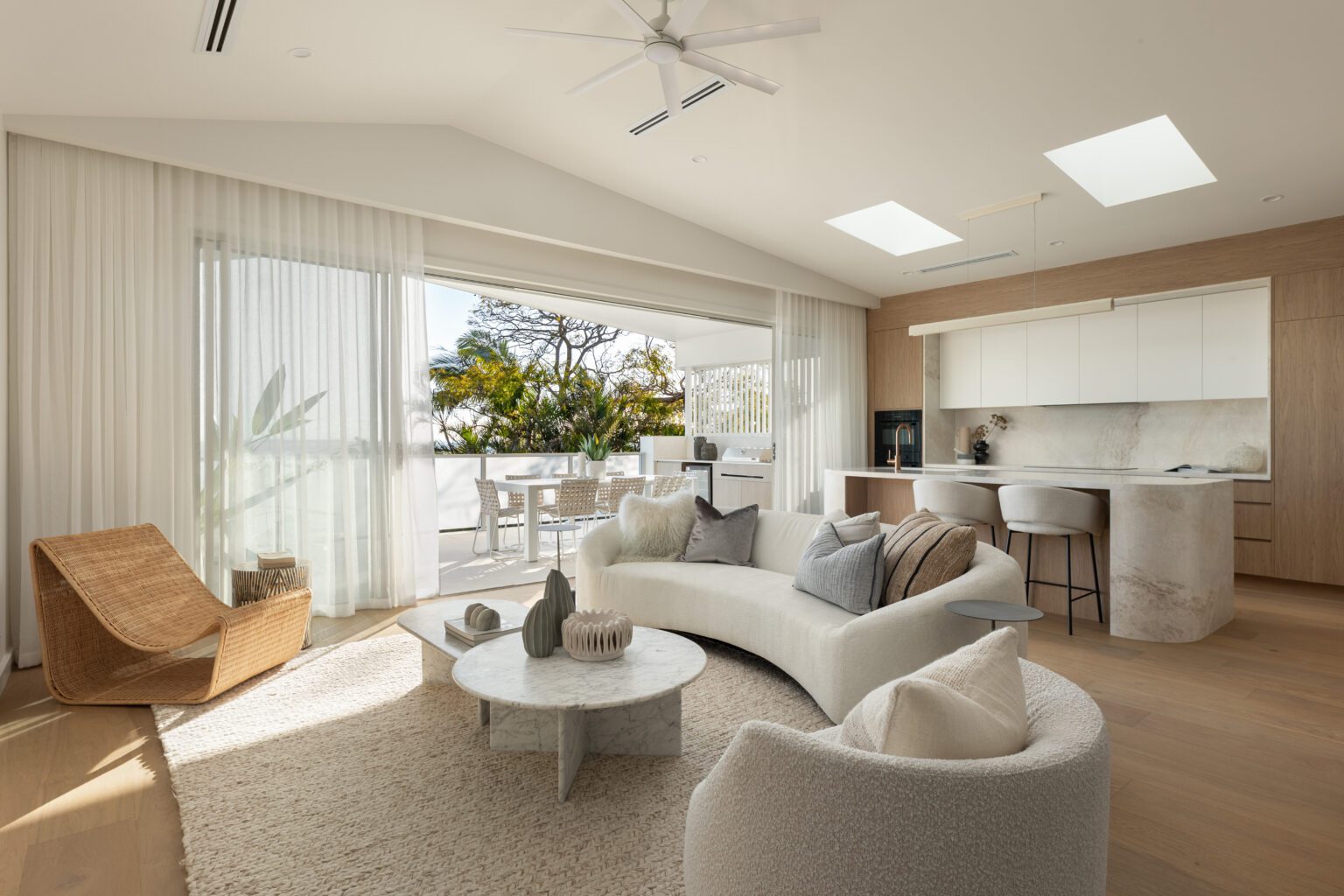Wynnum New Build with Bay Views project photograph 3