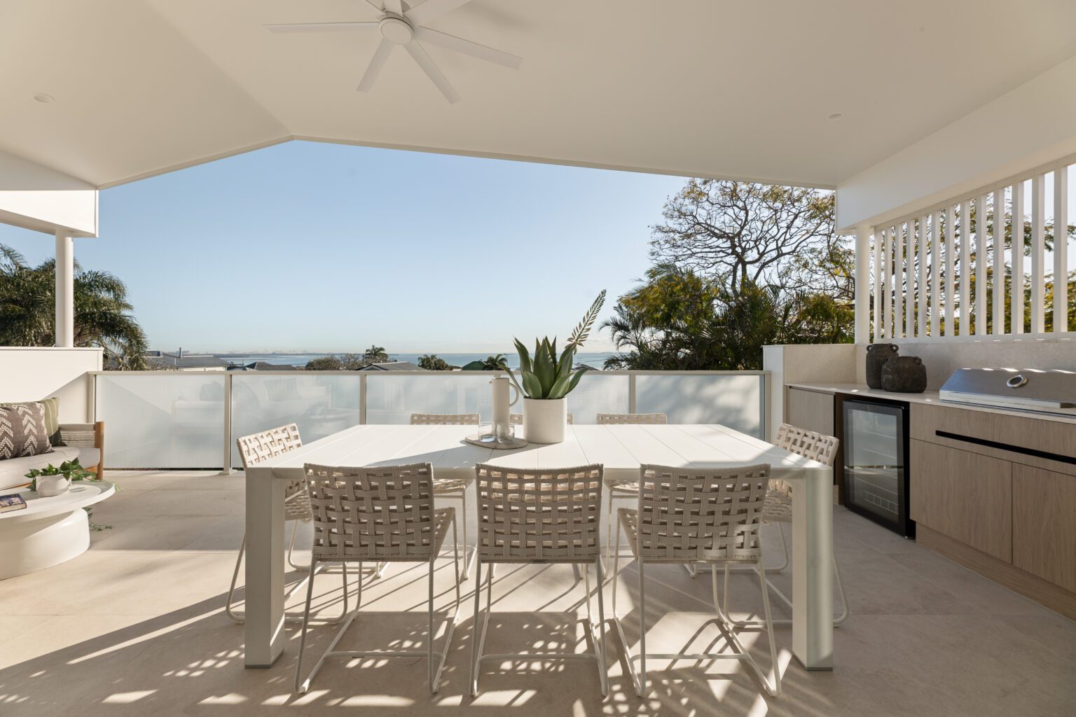 Wynnum New Build with Bay Views project photograph 7
